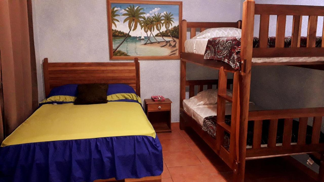 Nics Place Bocas del Toro Exteriör bild